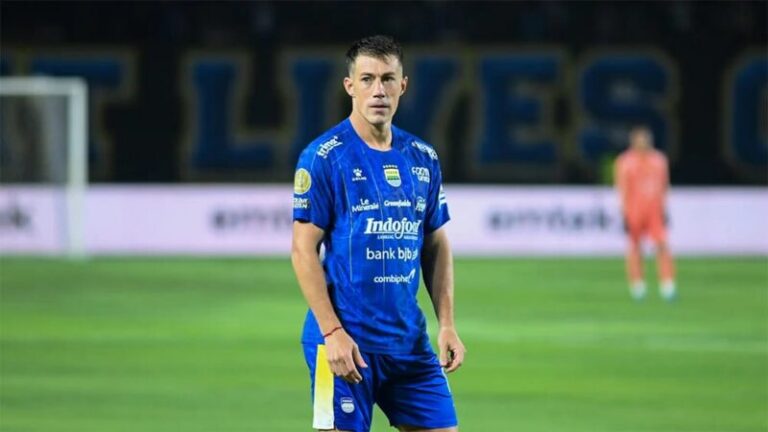 Port FC vs Persib Bandung